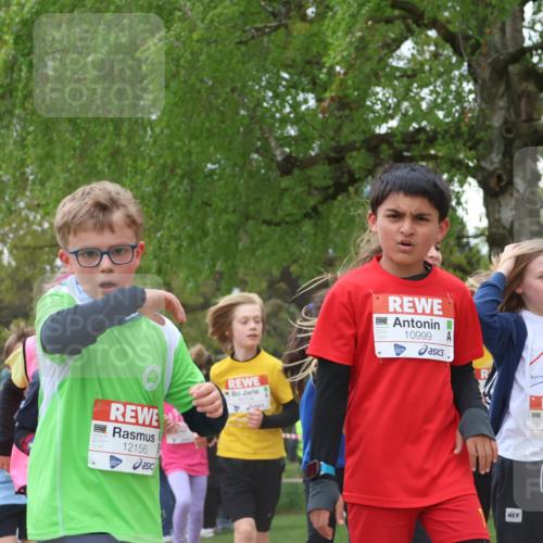 25.04.2026 - Das Zehntel Zöllner http://msf.ph/oto/9657836 25.04.2026 11:42:48 Laufen 10006, 12156, 10999, 11524 meine-sportfotos.de