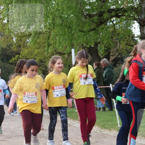 25.04.2026 - Das Zehntel Zöllner http://msf.ph/oto/9657841 25.04.2026 07:48:10 Laufen 2377, 1977, 1954, 1, 2757, 2008, 2180 meine-sportfotos.de