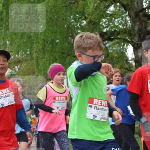 25.04.2026 - Das Zehntel Zöllner http://msf.ph/oto/9657851 25.04.2026 11:42:48 Laufen 11004, 11637, 2250, 12156, 10999 meine-sportfotos.de
