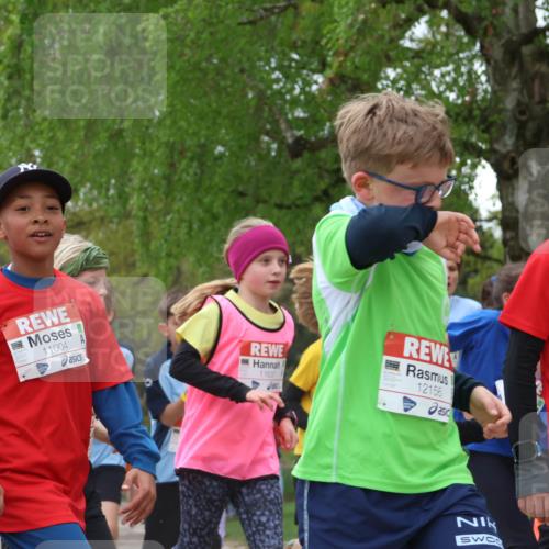 25.04.2026 - Das Zehntel Zöllner http://msf.ph/oto/9657854 25.04.2026 11:42:48 Laufen 10997, 11004, 11637, 12158, 10999 meine-sportfotos.de