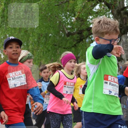 25.04.2026 - Das Zehntel Zöllner http://msf.ph/oto/9657857 25.04.2026 11:42:49 Laufen 10997, 11004, 108, 12156, 850, 11637, 10999 meine-sportfotos.de
