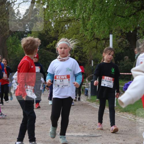 25.04.2026 - Das Zehntel Zöllner http://msf.ph/oto/9657907 25.04.2026 07:48:13 Laufen 3483, 1667 meine-sportfotos.de