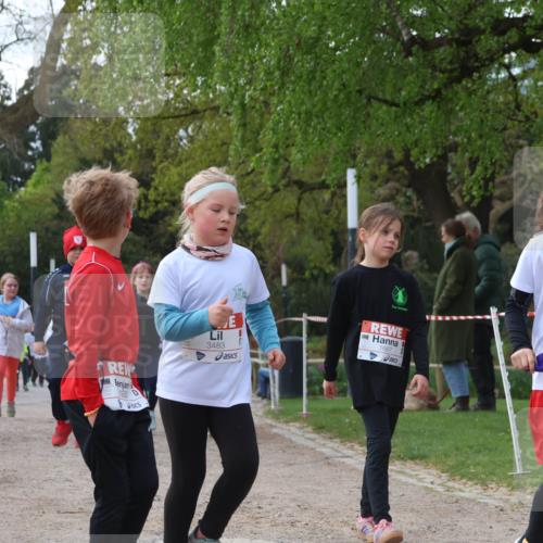 25.04.2026 - Das Zehntel Zöllner http://msf.ph/oto/9657919 25.04.2026 07:48:13 Laufen 1932, 3483, 1667, 3487 meine-sportfotos.de
