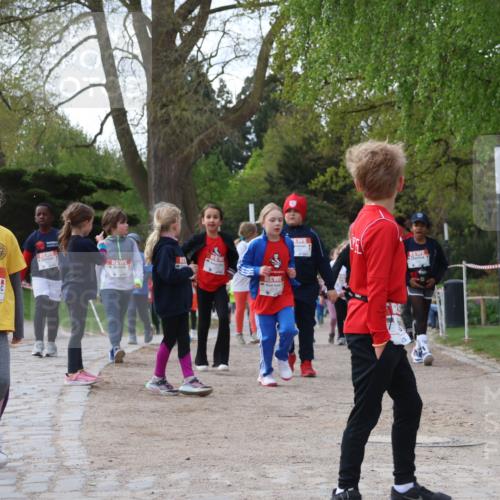 25.04.2026 - Das Zehntel Zöllner http://msf.ph/oto/9657946 25.04.2026 07:48:14 Laufen 1984 meine-sportfotos.de