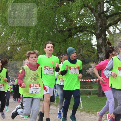 25.04.2026 - Das Zehntel Zöllner http://msf.ph/oto/9657953 25.04.2026 11:42:52 Laufen 1949, 12028, 12771, 12747, 12048 meine-sportfotos.de