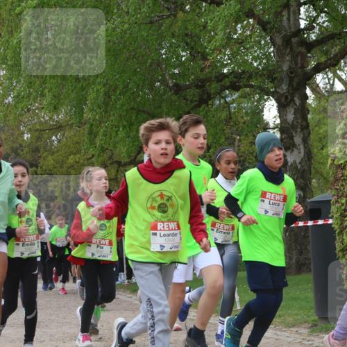 25.04.2026 - Das Zehntel Zöllner http://msf.ph/oto/9657965 25.04.2026 11:42:52 Laufen 1949, 12028, 12034, 12747 meine-sportfotos.de
