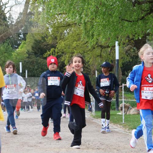 25.04.2026 - Das Zehntel Zöllner http://msf.ph/oto/9657982 25.04.2026 07:48:16 Laufen 1984, 2558, 2567 meine-sportfotos.de