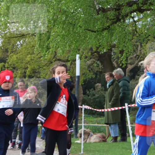 25.04.2026 - Das Zehntel Zöllner http://msf.ph/oto/9657991 25.04.2026 07:48:16 Laufen 2561, 2558 meine-sportfotos.de