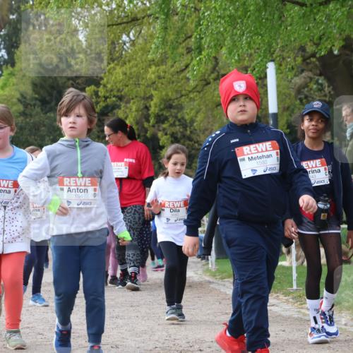 25.04.2026 - Das Zehntel Zöllner http://msf.ph/oto/9658042 25.04.2026 07:48:18 Laufen 2577, 2194, 1592, 243 meine-sportfotos.de