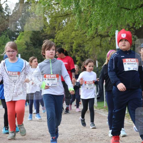 25.04.2026 - Das Zehntel Zöllner http://msf.ph/oto/9658054 25.04.2026 07:48:18 Laufen 2577, 2194, 1, 1592, 3 meine-sportfotos.de