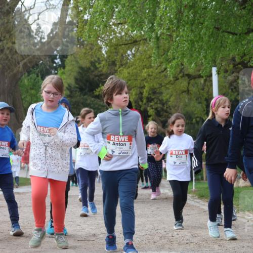 25.04.2026 - Das Zehntel Zöllner http://msf.ph/oto/9658066 25.04.2026 07:48:19 Laufen 2115, 2577, 2194, 1592 meine-sportfotos.de