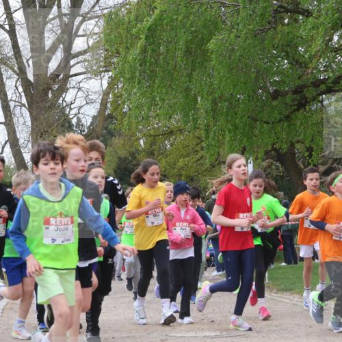 25.04.2026 - Das Zehntel Zöllner http://msf.ph/oto/9658088 25.04.2026 11:42:56 Laufen 11990, 4 meine-sportfotos.de