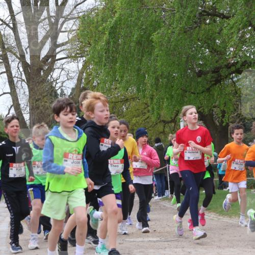 25.04.2026 - Das Zehntel Zöllner http://msf.ph/oto/9658097 25.04.2026 11:42:56 Laufen 1949, 12006 meine-sportfotos.de