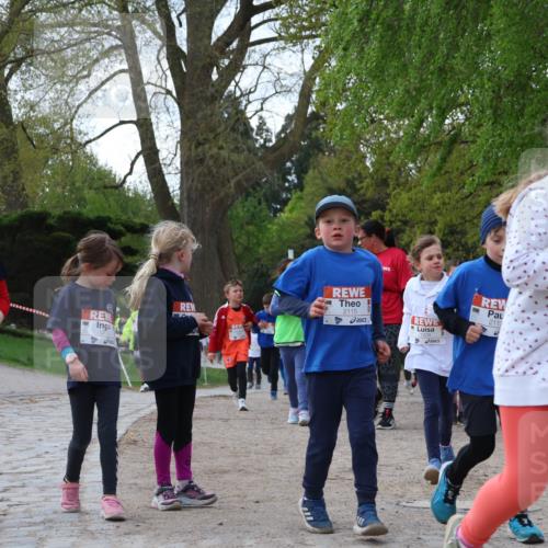 25.04.2026 - Das Zehntel Zöllner http://msf.ph/oto/9658120 25.04.2026 07:48:21 Laufen 1800, 2194, 2115, 2113 meine-sportfotos.de