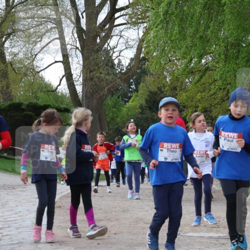 25.04.2026 - Das Zehntel Zöllner http://msf.ph/oto/9658126 25.04.2026 07:48:21 Laufen 2115, 1228, 2113 meine-sportfotos.de