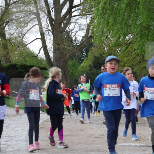 25.04.2026 - Das Zehntel Zöllner http://msf.ph/oto/9658132 25.04.2026 07:48:21 Laufen 2115, 2113 meine-sportfotos.de