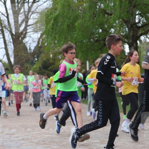 25.04.2026 - Das Zehntel Zöllner http://msf.ph/oto/9658148 25.04.2026 11:42:57 Laufen 10 meine-sportfotos.de