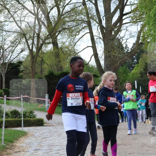 25.04.2026 - Das Zehntel Zöllner http://msf.ph/oto/9658162 25.04.2026 07:48:22 Laufen 1800, 123 meine-sportfotos.de