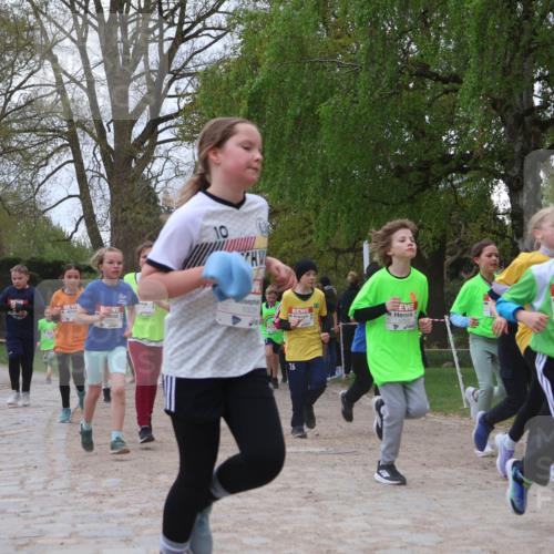 25.04.2026 - Das Zehntel Zöllner http://msf.ph/oto/9658166 25.04.2026 11:42:58 Laufen 10, 12145, 10026, 26 meine-sportfotos.de