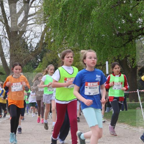 25.04.2026 - Das Zehntel Zöllner http://msf.ph/oto/9658202 25.04.2026 11:42:59 Laufen 10582, 12418, 10485, 10391, 26 meine-sportfotos.de