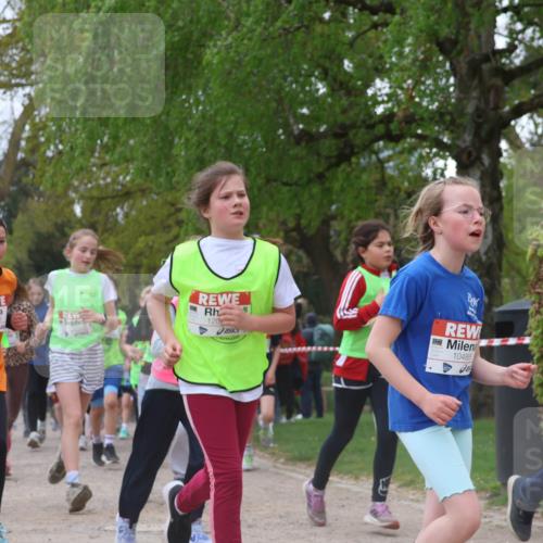 25.04.2026 - Das Zehntel Zöllner http://msf.ph/oto/9658220 25.04.2026 11:42:59 Laufen 1200, 12418, 10485, 26, 225 meine-sportfotos.de