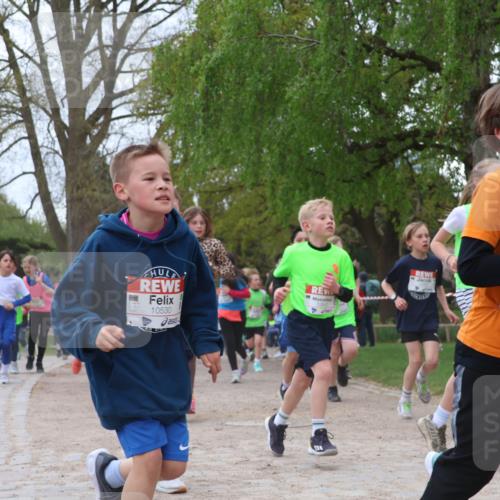 25.04.2026 - Das Zehntel Zöllner http://msf.ph/oto/9658268 25.04.2026 11:43:01 Laufen 10530, 10582 meine-sportfotos.de