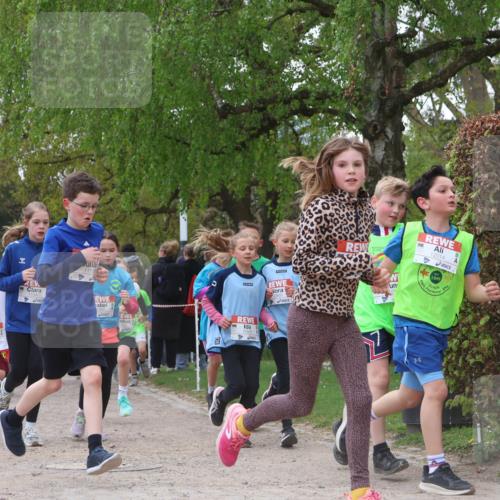 25.04.2026 - Das Zehntel Zöllner http://msf.ph/oto/9658307 25.04.2026 11:43:02 Laufen 11156, 12014, 1949 meine-sportfotos.de