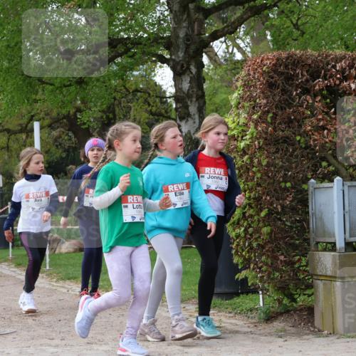 25.04.2026 - Das Zehntel Zöllner http://msf.ph/oto/9658324 25.04.2026 07:48:32 Laufen 1982, 1980 meine-sportfotos.de