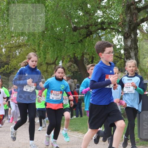 25.04.2026 - Das Zehntel Zöllner http://msf.ph/oto/9658328 25.04.2026 11:43:02 Laufen 10503, 11342, 12101, 10869 meine-sportfotos.de