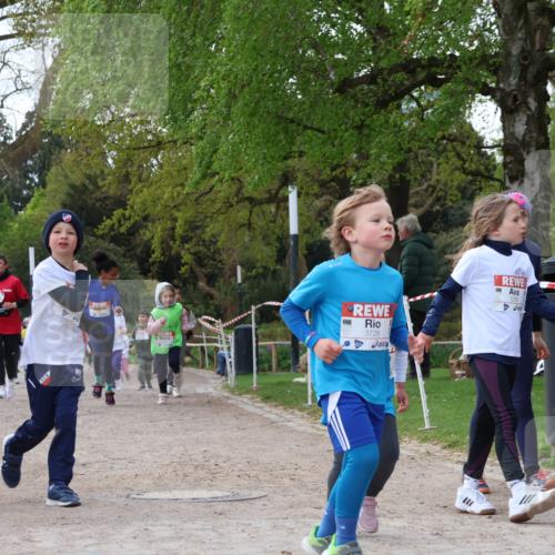 25.04.2026 - Das Zehntel Zöllner http://msf.ph/oto/9658351 25.04.2026 07:48:33 Laufen 3446, 3726, 5 meine-sportfotos.de