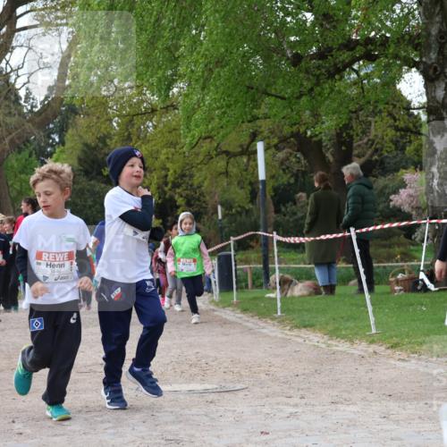 25.04.2026 - Das Zehntel Zöllner http://msf.ph/oto/9658363 25.04.2026 07:48:33 Laufen 3451, 3446, 3728 meine-sportfotos.de