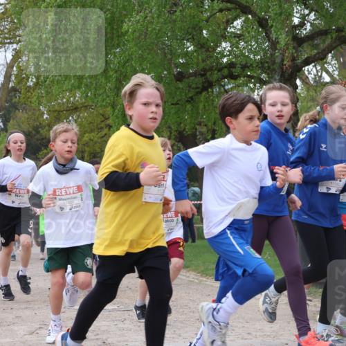 25.04.2026 - Das Zehntel Zöllner http://msf.ph/oto/9658385 25.04.2026 11:43:04 Laufen 117, 11458, 11340, 342 meine-sportfotos.de