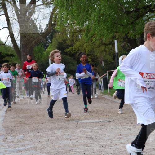 25.04.2026 - Das Zehntel Zöllner http://msf.ph/oto/9658411 25.04.2026 07:48:35 Laufen 2530, 3451, 344 meine-sportfotos.de