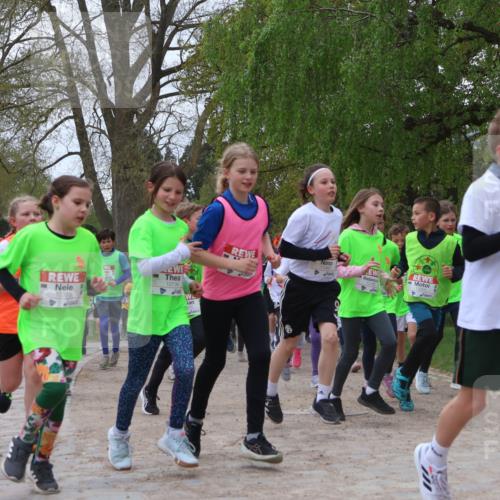 25.04.2026 - Das Zehntel Zöllner http://msf.ph/oto/9658415 25.04.2026 11:43:05 Laufen 5, 12773, 12739, 1148 meine-sportfotos.de