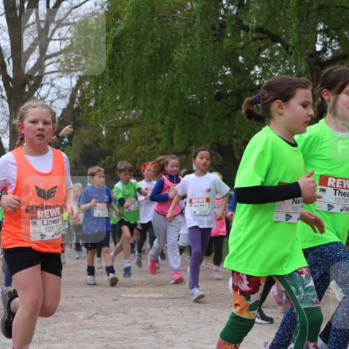 25.04.2026 - Das Zehntel Zöllner http://msf.ph/oto/9658454 25.04.2026 11:43:06 Laufen 12951, 127, 12739 meine-sportfotos.de