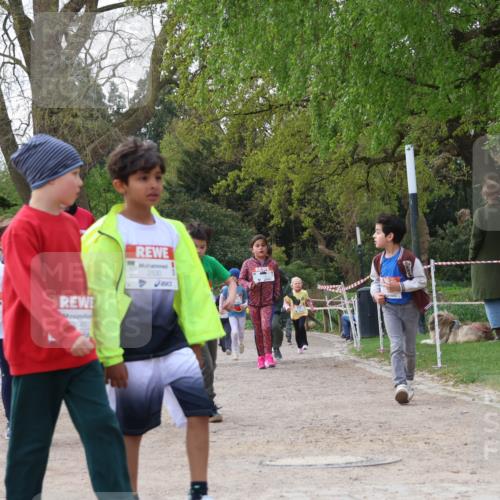 25.04.2026 - Das Zehntel Zöllner http://msf.ph/oto/9658465 25.04.2026 07:48:37 Laufen 230, 2545, 2530 meine-sportfotos.de