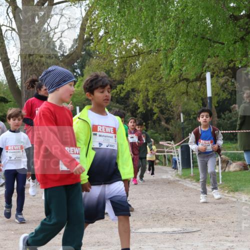25.04.2026 - Das Zehntel Zöllner http://msf.ph/oto/9658471 25.04.2026 07:48:38 Laufen 3437, 2530 meine-sportfotos.de