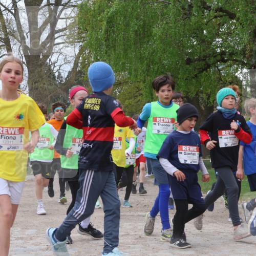 25.04.2026 - Das Zehntel Zöllner http://msf.ph/oto/9658538 25.04.2026 11:43:08 Laufen 12311, 10849, 10215, 11734 meine-sportfotos.de