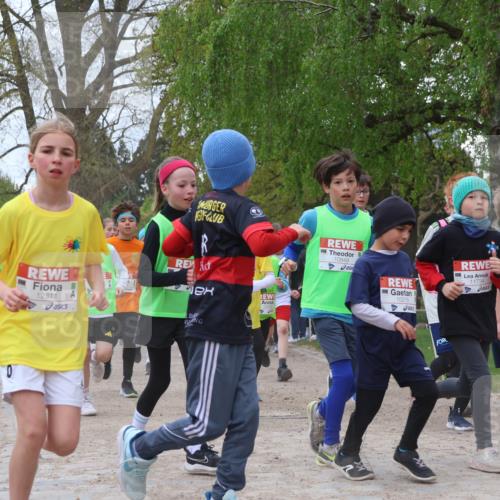 25.04.2026 - Das Zehntel Zöllner http://msf.ph/oto/9658541 25.04.2026 11:43:08 Laufen 12311, 0, 10849, 10215, 11734 meine-sportfotos.de