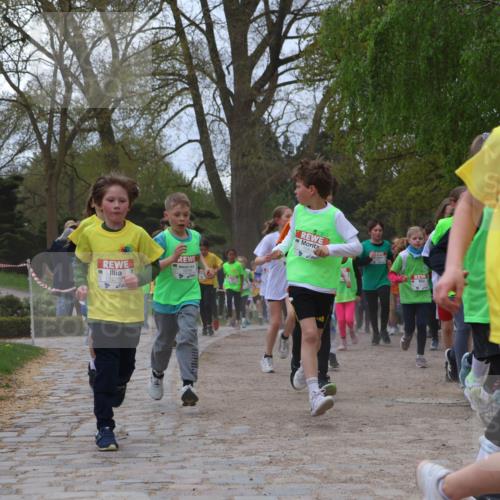 25.04.2026 - Das Zehntel Zöllner http://msf.ph/oto/9658556 25.04.2026 11:43:08 Laufen 12268, 12311, 8 meine-sportfotos.de