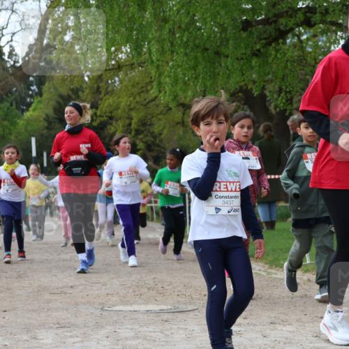 25.04.2026 - Das Zehntel Zöllner http://msf.ph/oto/9658579 25.04.2026 07:48:42 Laufen 3437 meine-sportfotos.de