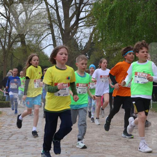 25.04.2026 - Das Zehntel Zöllner http://msf.ph/oto/9658586 25.04.2026 11:43:09 Laufen 12268, 10794, 10833, 12009 meine-sportfotos.de