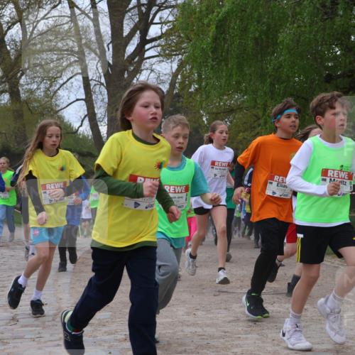 25.04.2026 - Das Zehntel Zöllner http://msf.ph/oto/9658592 25.04.2026 11:43:09 Laufen 20, 2200, 794, 12456, 12009 meine-sportfotos.de