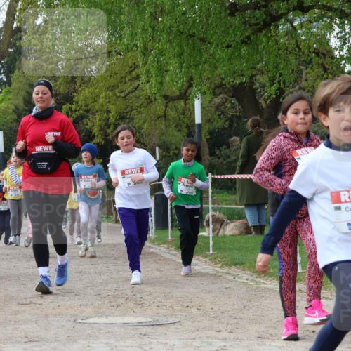 25.04.2026 - Das Zehntel Zöllner http://msf.ph/oto/9658594 25.04.2026 07:48:42 Laufen 3437, 1061 meine-sportfotos.de