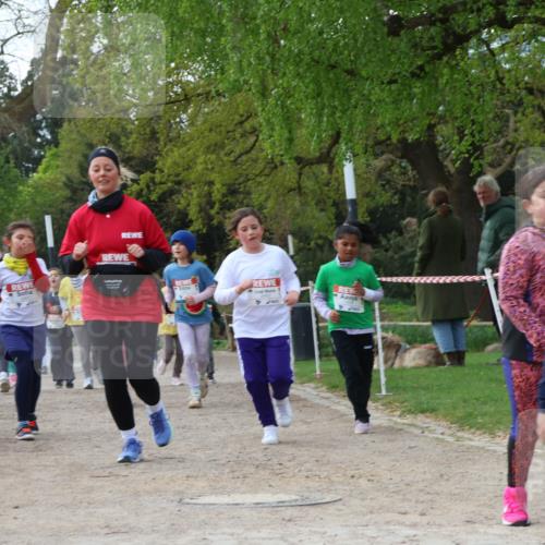 25.04.2026 - Das Zehntel Zöllner http://msf.ph/oto/9658600 25.04.2026 07:48:43 Laufen 3437 meine-sportfotos.de