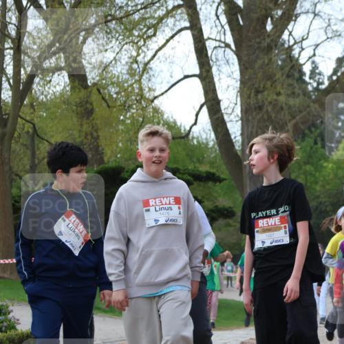 25.04.2026 - Das Zehntel Zöllner http://msf.ph/oto/9658636 25.04.2026 07:48:45 Laufen 1477, 1476, 250, 1427 meine-sportfotos.de