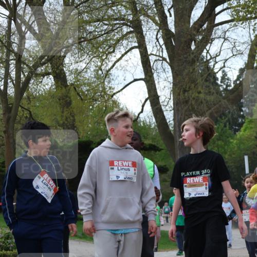 25.04.2026 - Das Zehntel Zöllner http://msf.ph/oto/9658654 25.04.2026 07:48:46 Laufen 1477, 1476, 230, 1427, 1360 meine-sportfotos.de