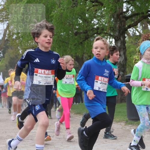 25.04.2026 - Das Zehntel Zöllner http://msf.ph/oto/9658673 25.04.2026 11:43:12 Laufen 60, 10452, 10454, 10640 meine-sportfotos.de