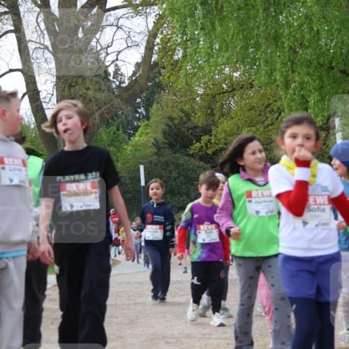 25.04.2026 - Das Zehntel Zöllner http://msf.ph/oto/9658684 25.04.2026 07:48:47 Laufen 230 meine-sportfotos.de