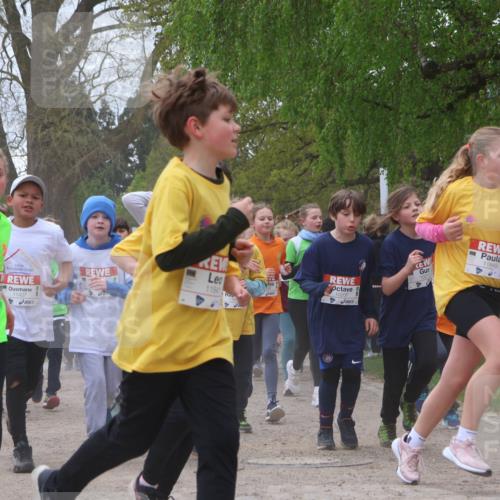 25.04.2026 - Das Zehntel Zöllner http://msf.ph/oto/9658712 25.04.2026 11:43:13 Laufen 1276, 11427, 118, 1021, 11849 meine-sportfotos.de